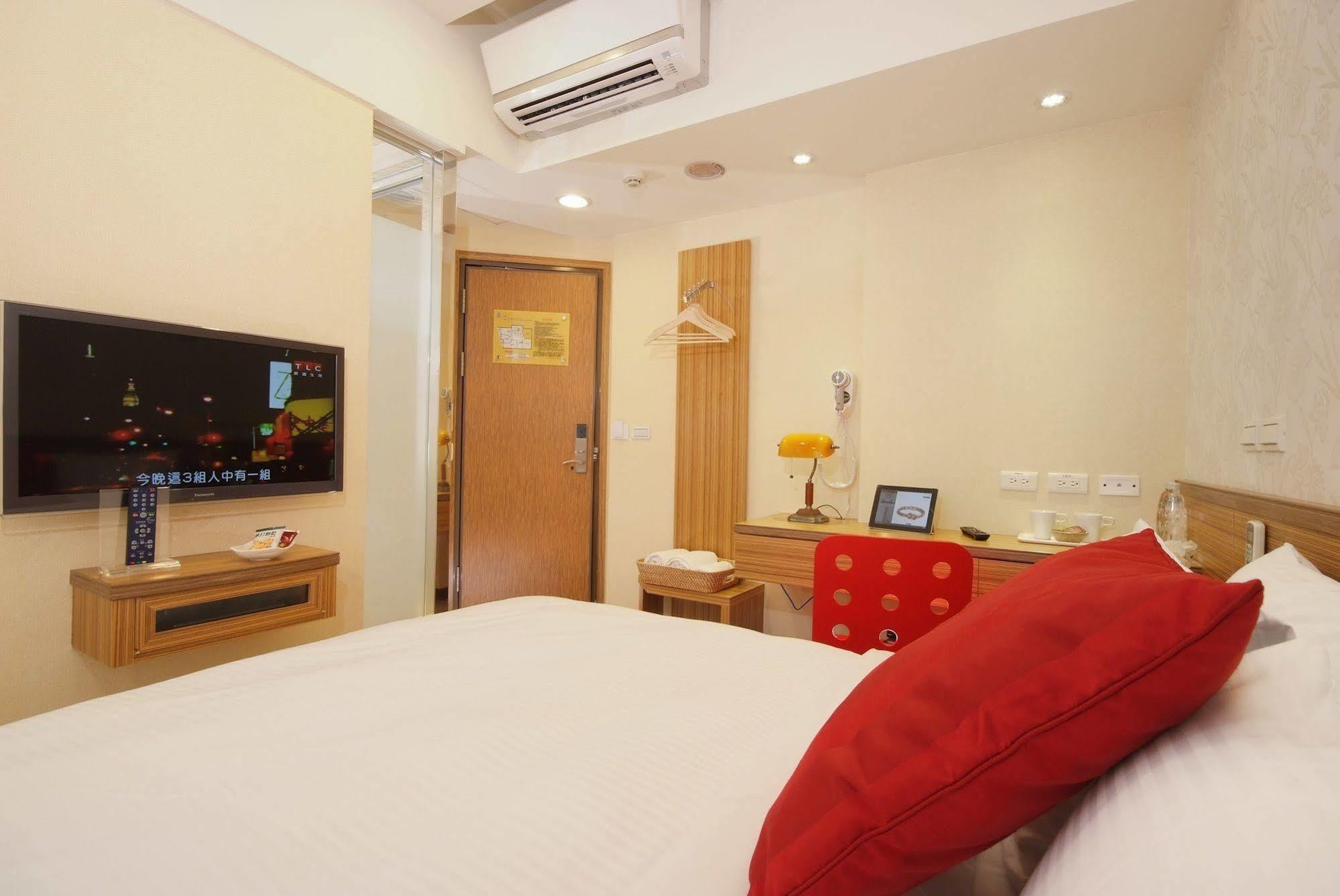 Golden Hotel Đài Bắc Ngoại thất bức ảnh